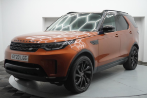 2020 Land Rover Discovery 2.0 Si4 Hse Auto 4WD Euro 6 (s/s) 5dr in Orange — image 2