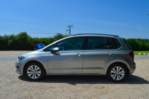 2016 Volkswagen Golf Sv 1.4 Tsi Bluemotion Tech Se in Silver — image 4