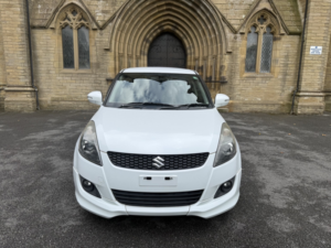 2013 Suzuki Swift Hatchback (2010 - 2017) in White — image 3