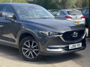2018 Mazda Cx-5 2.0 Skyactiv-G Sport Nav in Grey — image 3