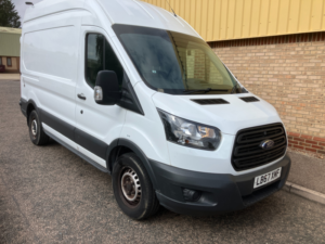 2018 Ford Transit 2.0 350 Ecoblue Panel Van 5dr Diesel Manual Fwd L2 H3 Euro 6 (130 Ps) in White — image 3