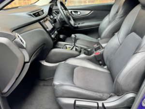 2017 Nissan Qashqai 1.6 Dig-T Tekna Euro 6 (s/s) 5dr in Blue — image 5