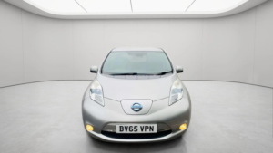 2015 Nissan Leaf 24kwh Tekna Auto 5dr in Silver — image 5