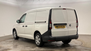 2023 Volkswagen Caddy Maxi 2.0 Tdi C20 Commerce Lwb Euro 6 (s/s) 6dr in White — image 2