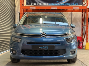 2015 Citroen Grand C4 Picasso 1.6 E-Hdi Exclusive Etg6 Euro 5 (s/s) 5dr in Blue — image 5