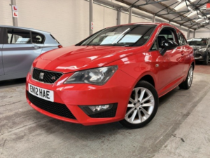 2012 SEAT Ibiza 1.2 Tsi Fr in Red — image 2