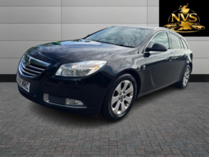 2012 Vauxhall Insignia 2.0 Cdti Ecoflex Sri Nav in Black — image 3
