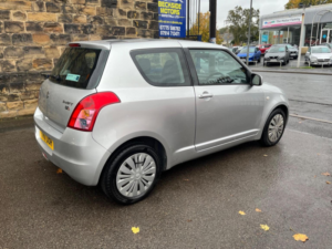 2011 Suzuki Swift 1.3 Sz3 3dr in Silver — image 5