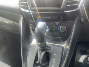 2022 Ford Grand Tourneo Connect 1.5 Tourneo Connect Titanium Grand Tourneo 1.5l Ecoblue 120ps Fwd 8-Speed Automatic in Grey — image 5