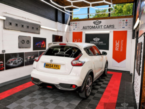 2014 Nissan Juke 1.2 Dig-T Tekna Euro 5 (s/s) 5dr Euro 5 in White — image 6