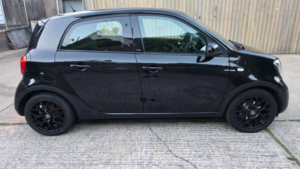 2017 Smart Forfour 0.9t Prime Sport (premium) Twinamic Euro 6 (s/s) 5dr in Black — image 5