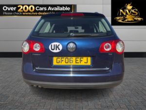 2006 Volkswagen Passat 1.9 Tdi Se in Blue — image 6