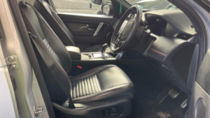 2020 Land Rover Discovery Sport 2.0 D240 Mhev R-Dynamic Hse Auto 4WD Euro 6 (s/s) 5dr in Silver — image 2