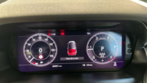 2020 Land Rover Discovery Sport 2.0 D240 Mhev R-Dynamic Hse Auto 4WD Euro 6 (s/s) 5dr in Silver — image 4