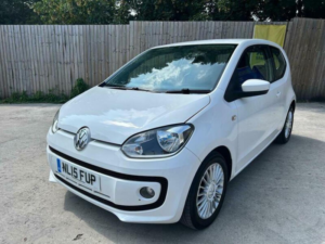 2015 Volkswagen Up! 1.0 Bluemotion Tech High Up! Euro 5 (s/s) 3dr in White — image 3