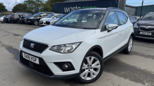 2018 SEAT Arona 1.6 Tdi Se Technology in White — image 3