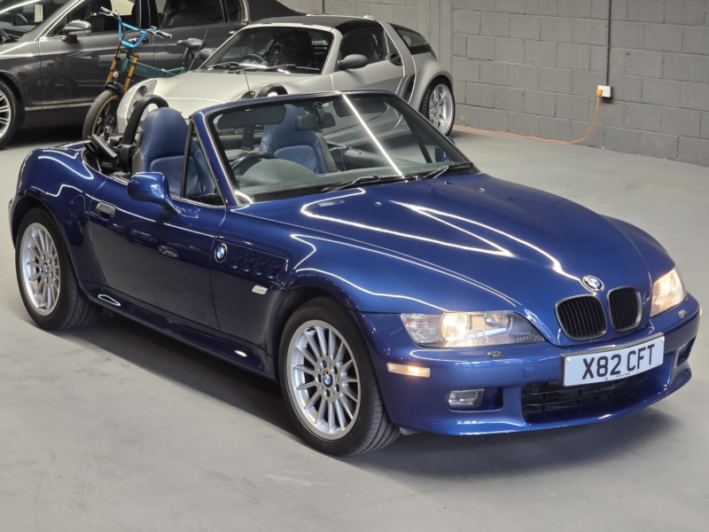 2000 BMW Z3 3.0 E36 Z3 3.0i Roadster M54 3.0 in Blue — image 1