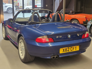 2000 BMW Z3 3.0 E36 Z3 3.0i Roadster M54 3.0 in Blue — image 5