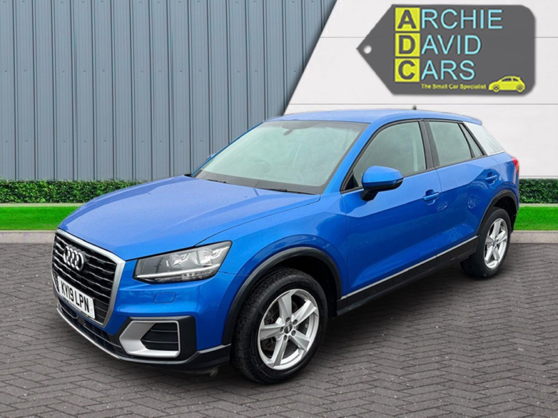 2019 Audi Q2 1.6 Tdi 30 Sport in Blue — image 1