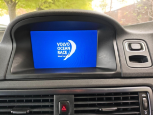2013 Volvo V70 1.6 T4 Se Lux Estate 5dr Petrol Powershift Euro 5 (180 Ps) in Blue — image 2