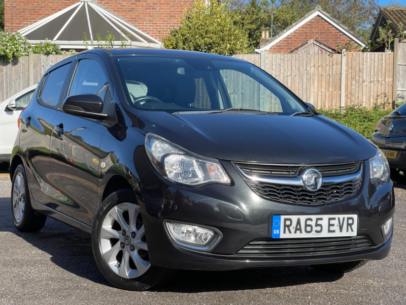 2015 Vauxhall Viva 1.0i Sl Euro 6 5dr in Black — image 1