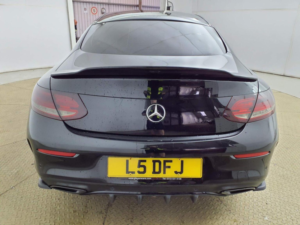 2017 Mercedes-Benz C Class 2.1 C220d Amg Line (premium) G-Tronic+ Euro 6 (s/s) 2dr in Black — image 4