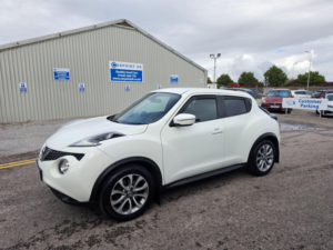 2017 Nissan Juke 1.6 Dig-T N-Connecta Euro 6 (s/s) 5dr in White — image 3