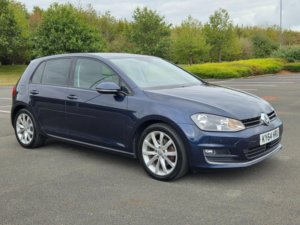 2014 Volkswagen Golf 2.0 Tdi Bluemotion Tech Gt DSG Euro 5 (s/s) 5dr in Blue — image 4