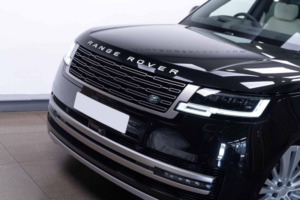 2024 Land Rover Range Rover 3.0 D350 Mhev Hse Auto 4WD Euro 6 (s/s) 5dr in Black — image 5