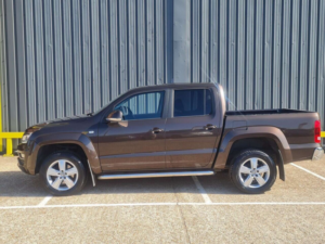 2018 Volkswagen Amarok 3.0 Tdi V6 Bluemotion Tech Highline Pickup Double Cab 4dr Diesel Auto 4motion Euro 6 (s/s) (224 Ps) in Brown — image 5