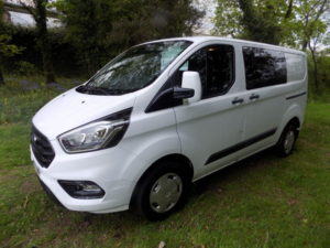 2022 Ford Transit Custom 2.0 300 Ecoblue Trend Crew Van L1 H1 Euro 6 (s/s) 5dr (6 Seat) in White — image 5