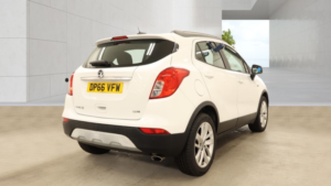 2016 Vauxhall Mokka X 1.6 Cdti Active in White — image 5