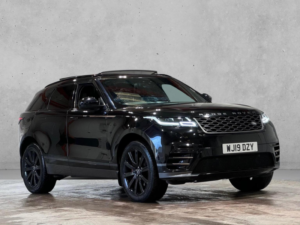 2019 Land Rover Range Rover Velar 3.0 D300 R-Dynamic Se Auto 4WD Euro 6 (s/s) 5dr in Black — image 3