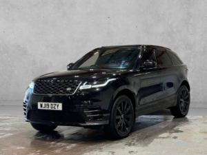 2019 Land Rover Range Rover Velar 3.0 D300 R-Dynamic Se Auto 4WD Euro 6 (s/s) 5dr in Black — image 4
