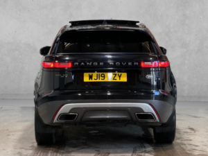 2019 Land Rover Range Rover Velar 3.0 D300 R-Dynamic Se Auto 4WD Euro 6 (s/s) 5dr in Black — image 6