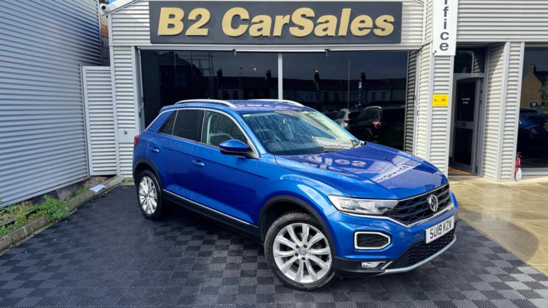 2019 Volkswagen T-Roc 1.5 Tsi Evo Sel DSG Euro 6 (s/s) 5dr in Blue — image 1