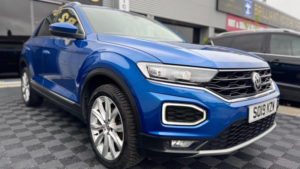 2019 Volkswagen T-Roc 1.5 Tsi Evo Sel DSG Euro 6 (s/s) 5dr in Blue — image 2
