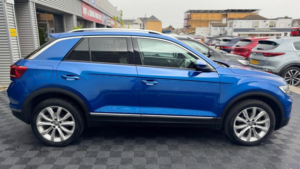 2019 Volkswagen T-Roc 1.5 Tsi Evo Sel DSG Euro 6 (s/s) 5dr in Blue — image 6