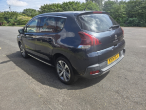 2015 Peugeot 3008 1.6 Hdi Allure in Blue — image 5