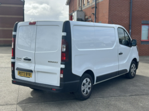 2022 Renault Trafic 2.0 Sl28 Blue Dci 130 Business Panel Van My22 in White — image 3