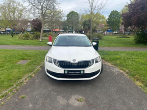 2019 Skoda Octavia 1.5 Tsi Act Se Technology in White — image 2