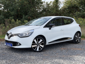 2016 Renault Clio 0.9 Dynamique S Nav Tce 90 in White — image 6