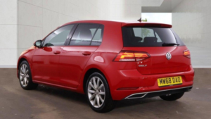 2018 Volkswagen Golf 1.6 Tdi Gt Euro 6 (s/s) 5dr in Red — image 3