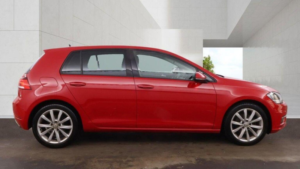2018 Volkswagen Golf 1.6 Tdi Gt Euro 6 (s/s) 5dr in Red — image 5