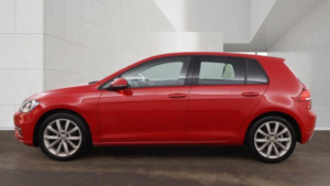 2018 Volkswagen Golf 1.6 Tdi Gt Euro 6 (s/s) 5dr in Red — image 6