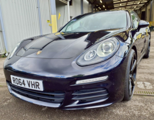 2014 Porsche Panamera 3.6 V6 in Black — image 3