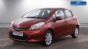 2012 Toyota Yaris 1.33 Dual Vvt-I Tr Multidrive S Euro 5 5dr in Red — image 3