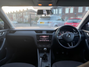 2018 Skoda Octavia 1.6 Tdi Scr S Euro 6 (s/s) 5dr in Grey — image 2