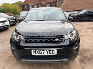 2017 Land Rover Discovery Sport Td4 Hse Black in Black — image 4