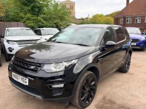 2017 Land Rover Discovery Sport Td4 Hse Black in Black — image 5